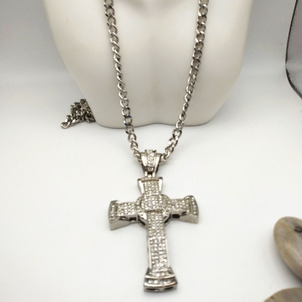 Chunky cathedral cross gangster styled hip hop necklace religious unisex gift